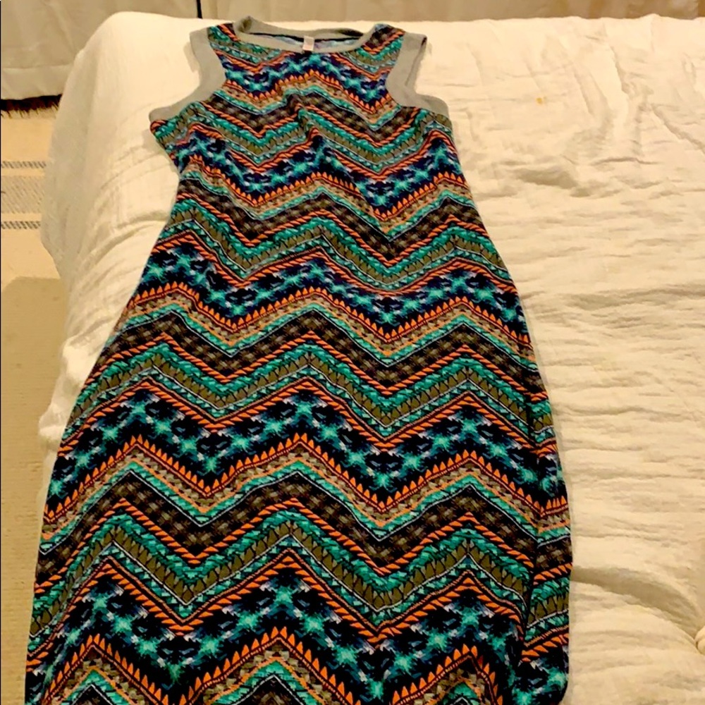 Women’s dress